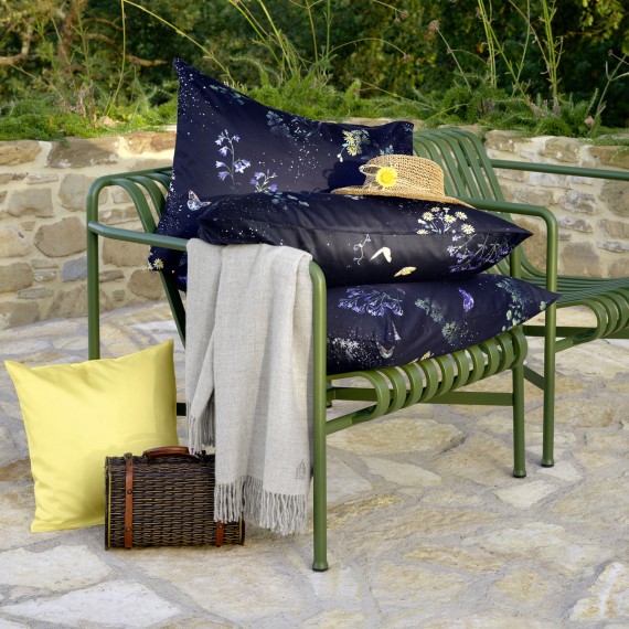 Schlossberg Mid Summer Night schwarz, Satin Bettwäsche