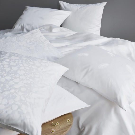 Plume Satin Exquisit Jacquard