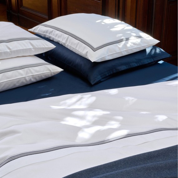 Christian Fischbacher Prisma 025 grigio, biancheria da letto in satin Luxury Nights