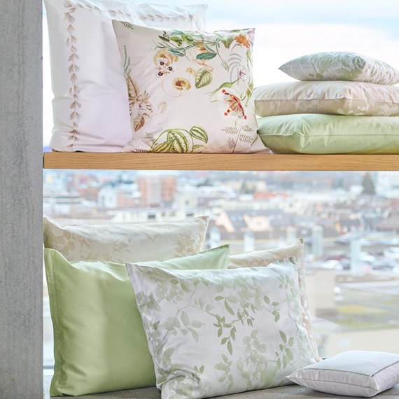 Christian Fischbacher Leaves 054, biancheria da letto in jacquard