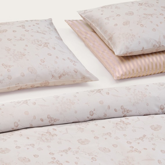 Biancheria da letto Fiori Pastello 132 rosa conchiglia in jacquard di Christian Fischbacher